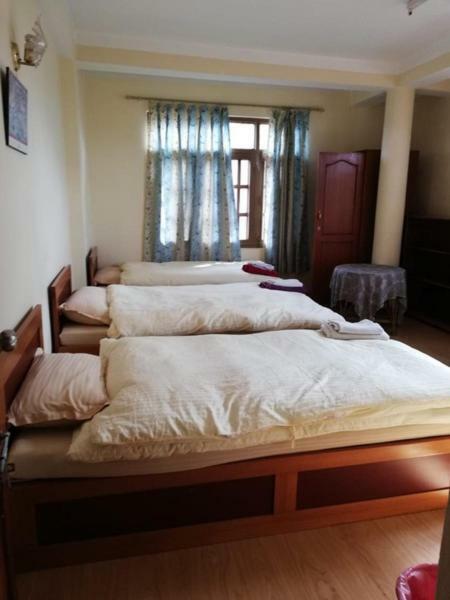 Sharmilas Paradise Guesthouse Dhulikhel Exterior photo